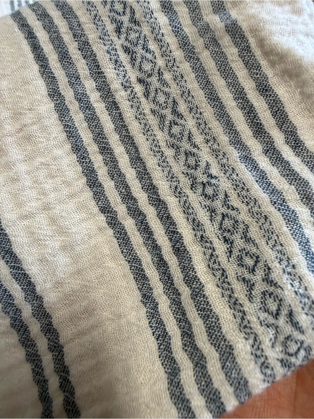 Faherty Woman’s Organic Cotton Gauze Desmond Striped Top - Picture 6 of 6